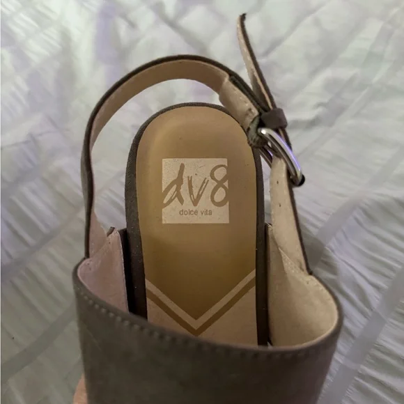 Dolce Vita Praiya Wedge Sandals Taupe Size 9 - Picture 7 of 7